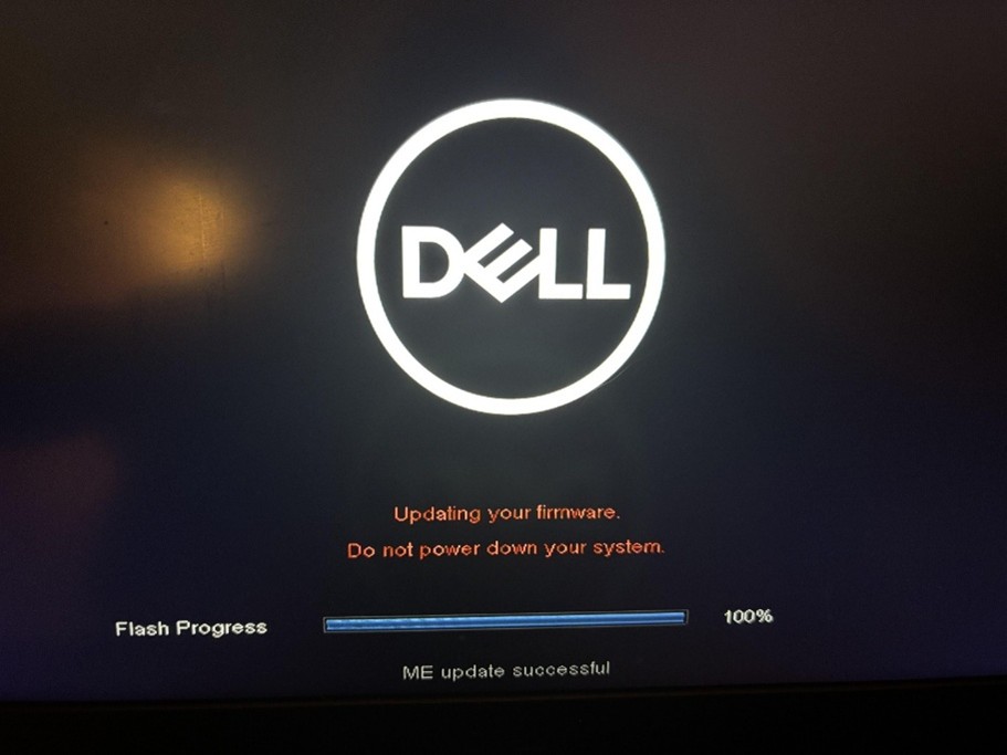 Update progress screen showing firmware update in progress.